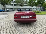 Mercedes-Benz E 220 aus Familienbesitz - Mercedes-Benz E 220 aus 1994
