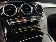MERCEDES-BENZ GLC 220 d 4Matic / 1.HAND/  109.tKM / GARANTIE /