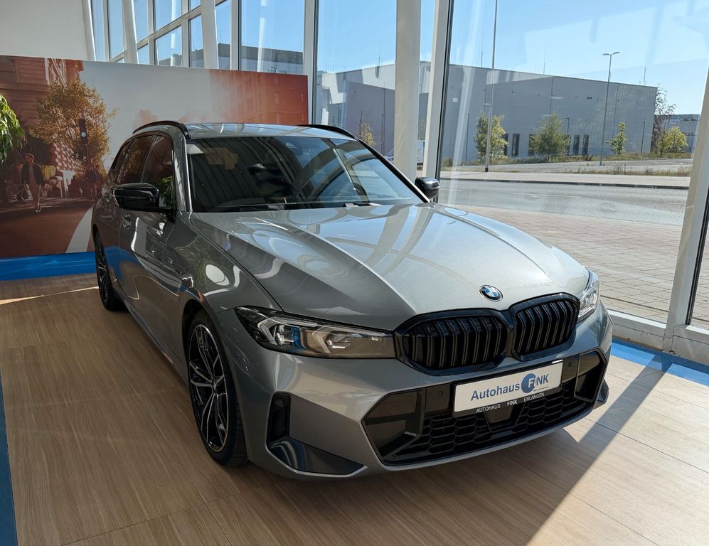 Image of BMW 330
