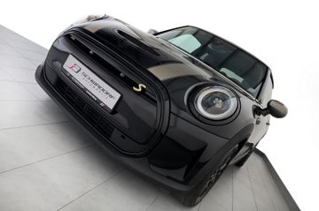 MINI COOPER SE Classic Trim Black Pak DriveAssist RFK