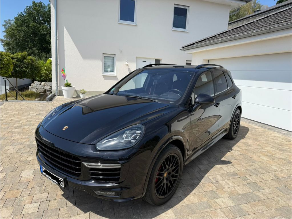 Image of Porsche Cayenne