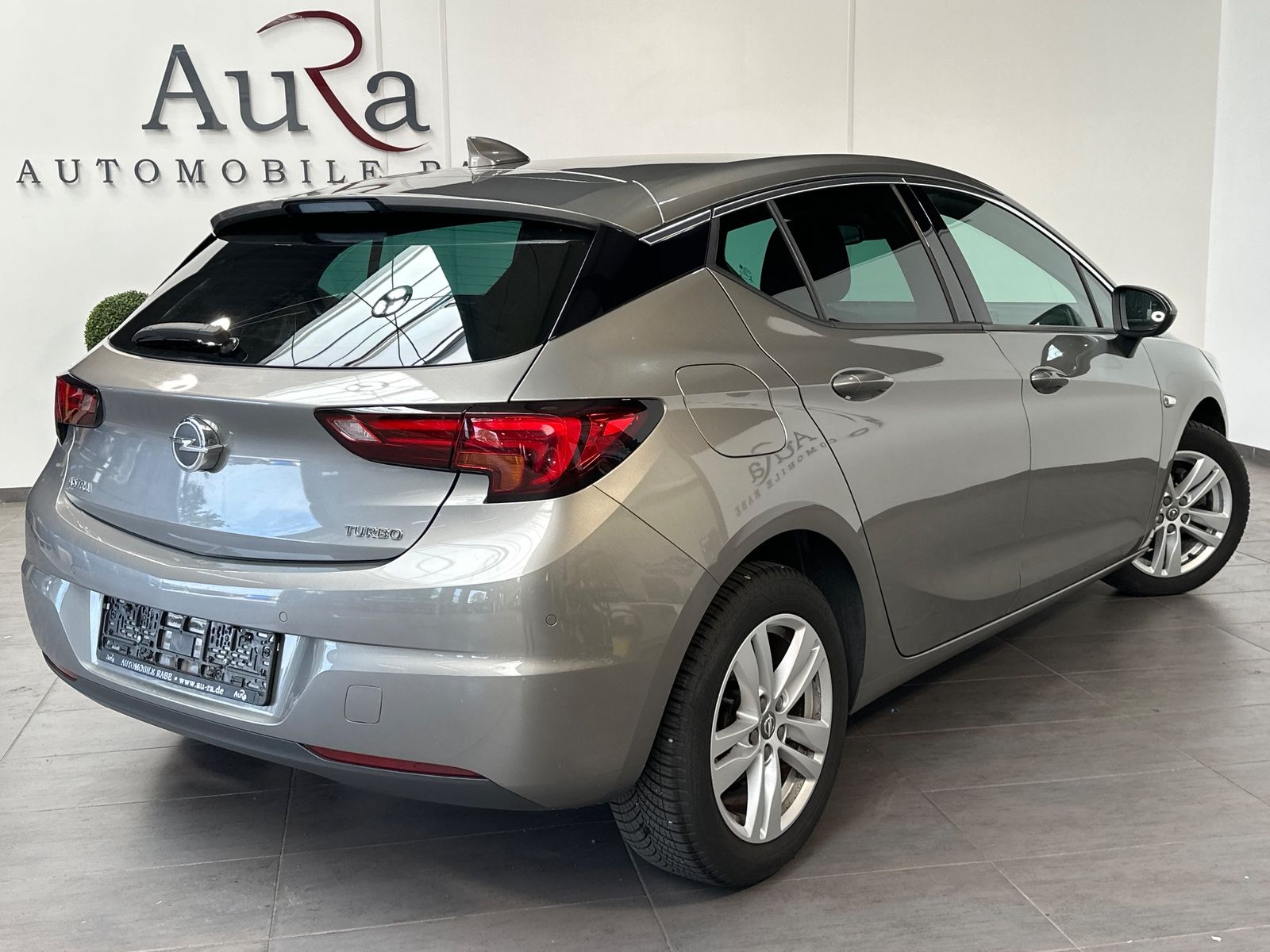 Fahrzeugabbildung Opel Astra 1.4 Turbo NAV+KAM+SHZ+PDC+KLIMA+TEMPOMAT