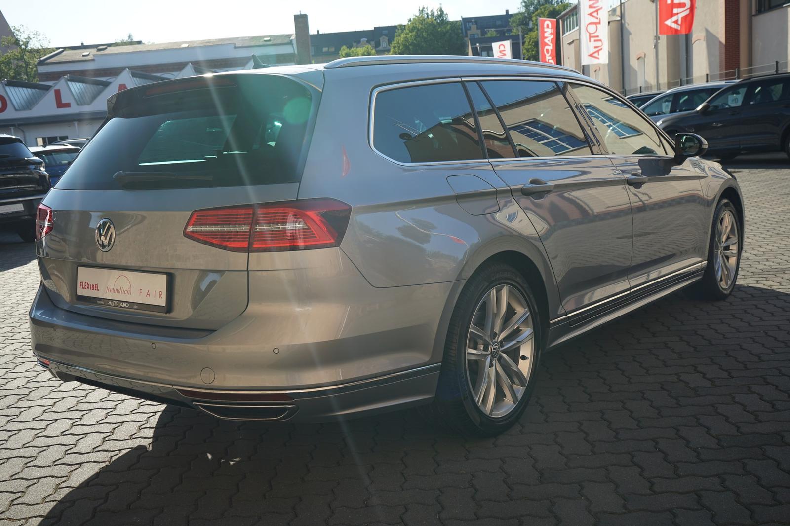 Volkswagen Passat Variant 1.8 TSI DSG R-Line LED Navi ACC