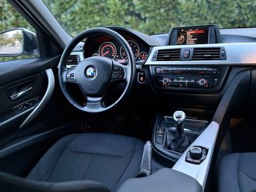 BMW 320 - 6