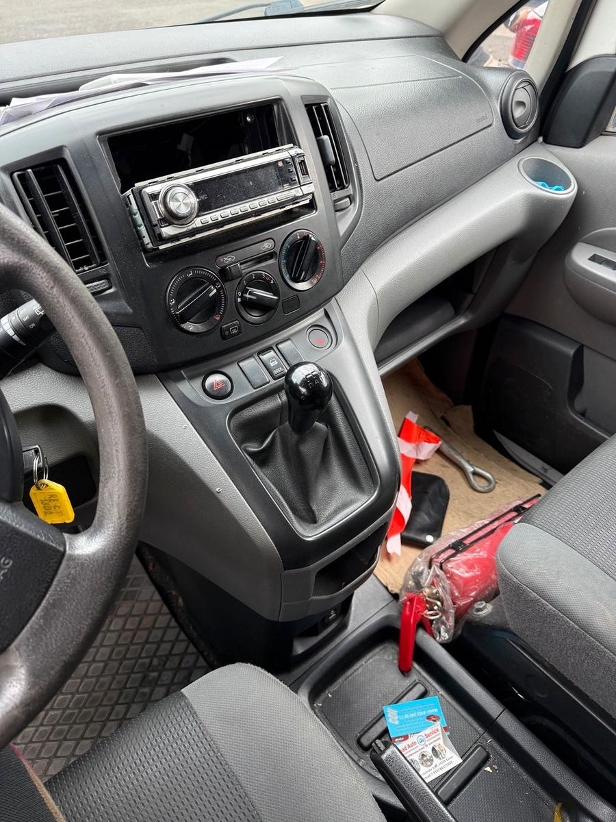 Nissan NV200 2015 — photo 6