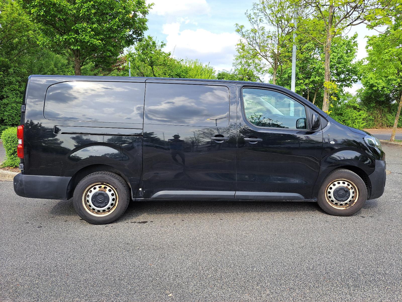 Citroën Jumpy L2H1 Klima*Navi*3-Sitzer