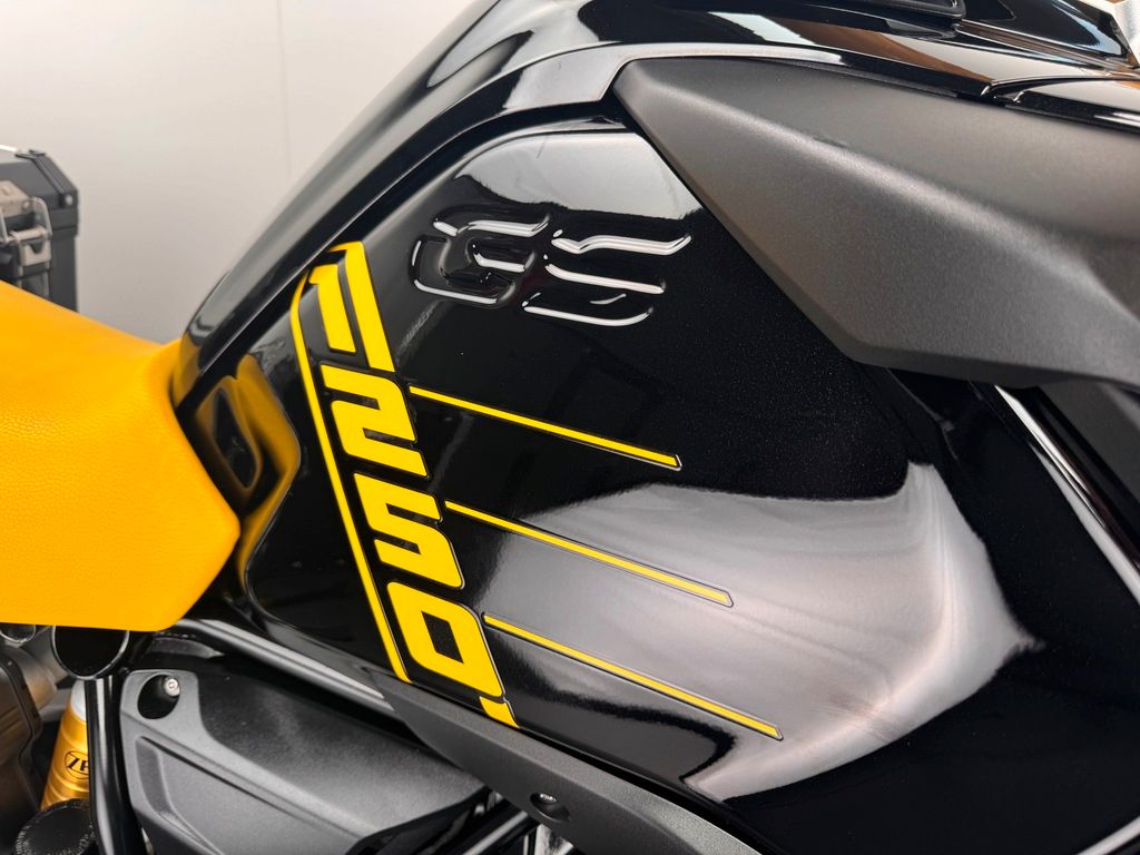 Fahrzeugabbildung BMW R 1250 GS *40 YEARS *TOP-ZUSTAND *KOFFER