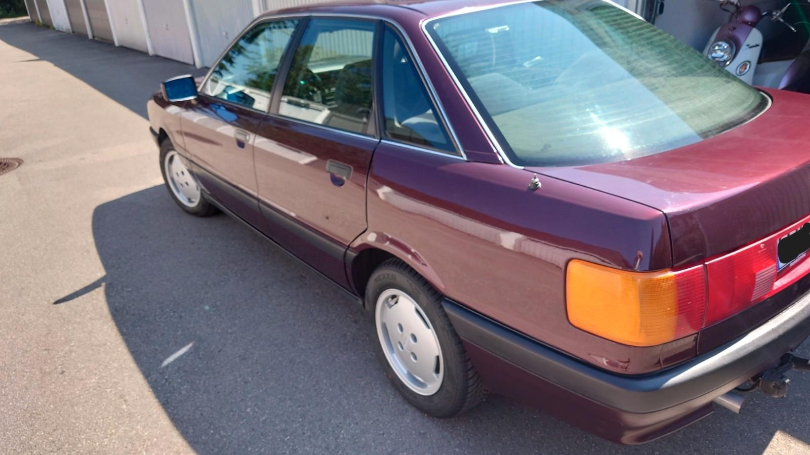 Audi 80  Oldtimer mit H Kennzeichen