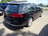 Volkswagen Passat Variant Highline BM-Autom-SHz-Klima-PDC- - gebrauchte VW Passat Variant aus dem Jahr 2013