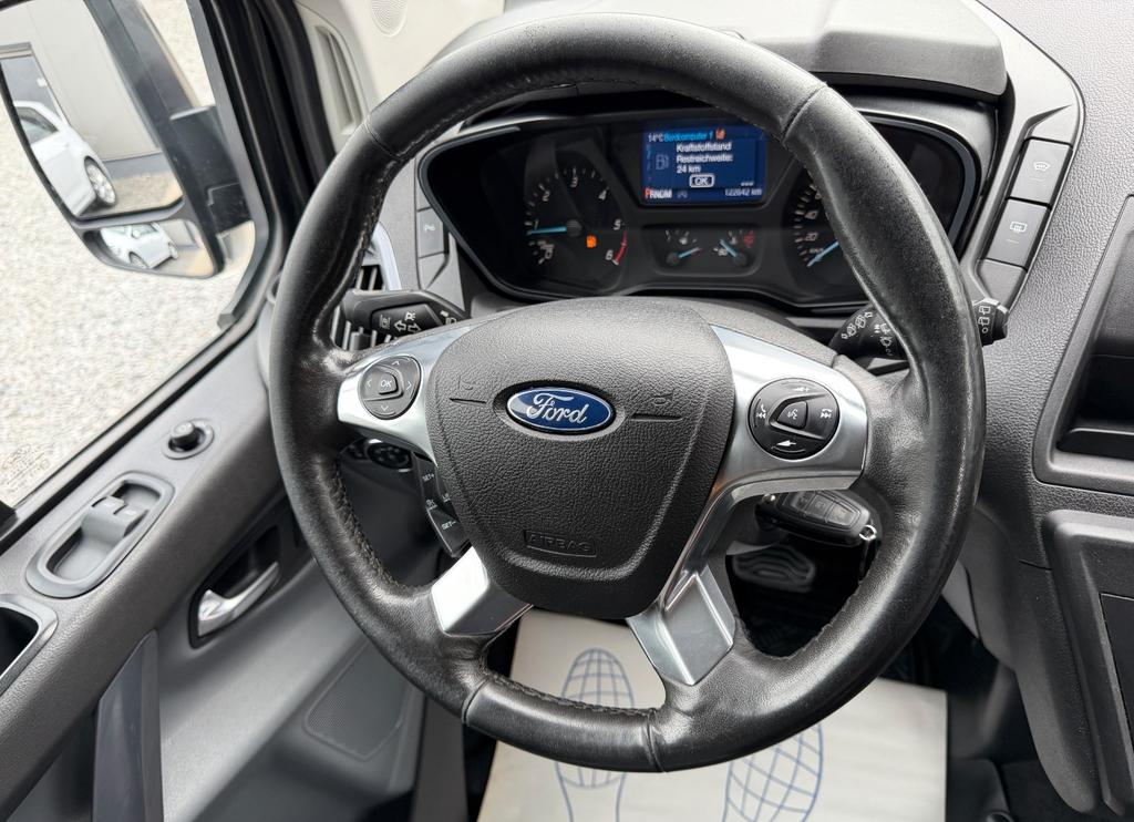 Ford Tourneo Custom