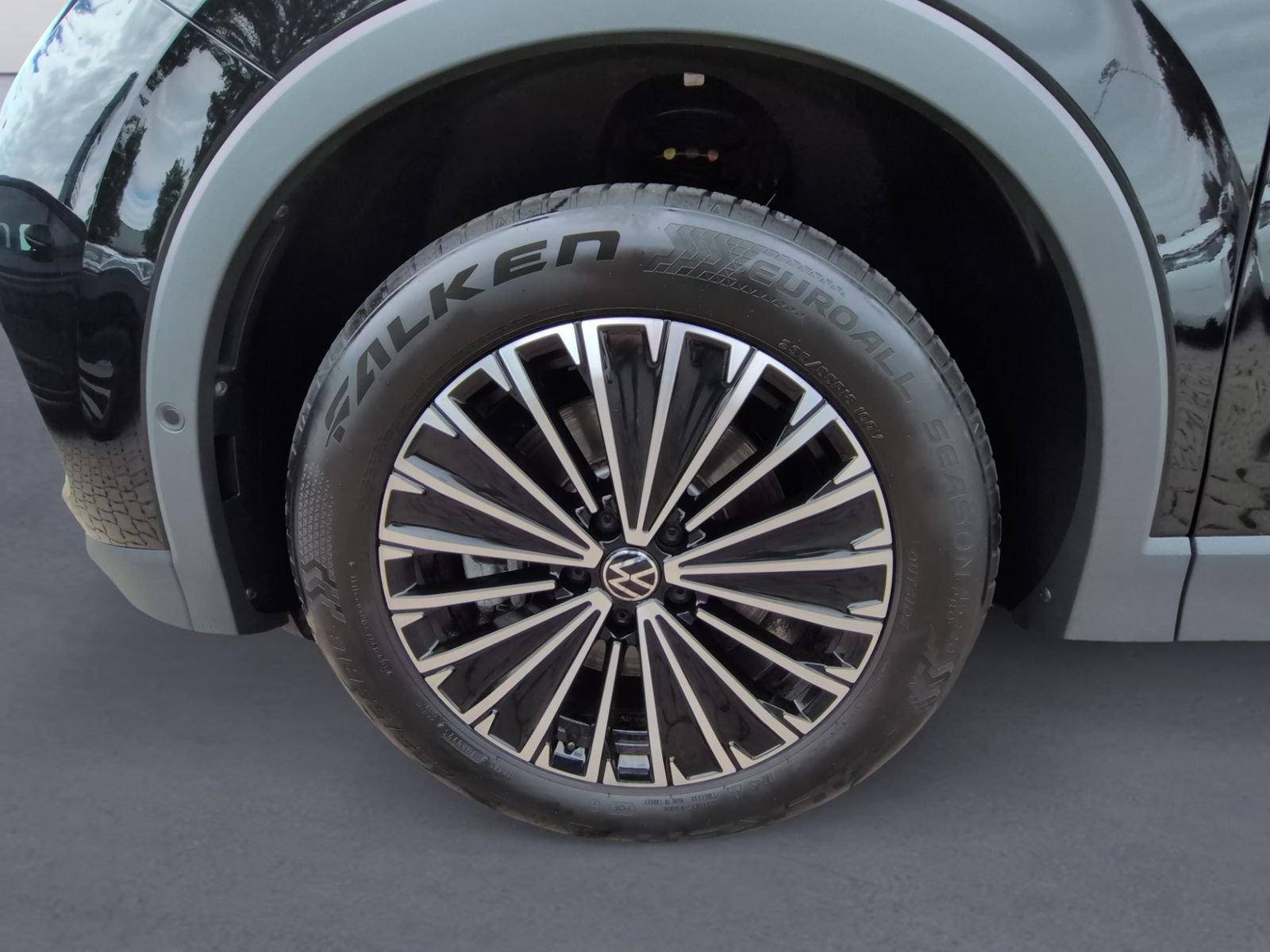 Tiguan 2.0TDI DSG 4M Goal CLIMATRONIC+SHZ+KAMERA