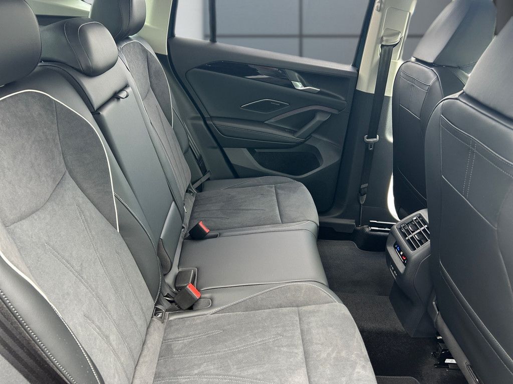 Tiguan 1.5 eTSI Elegance *DSG*AHK*MATRIX*HARMAN 