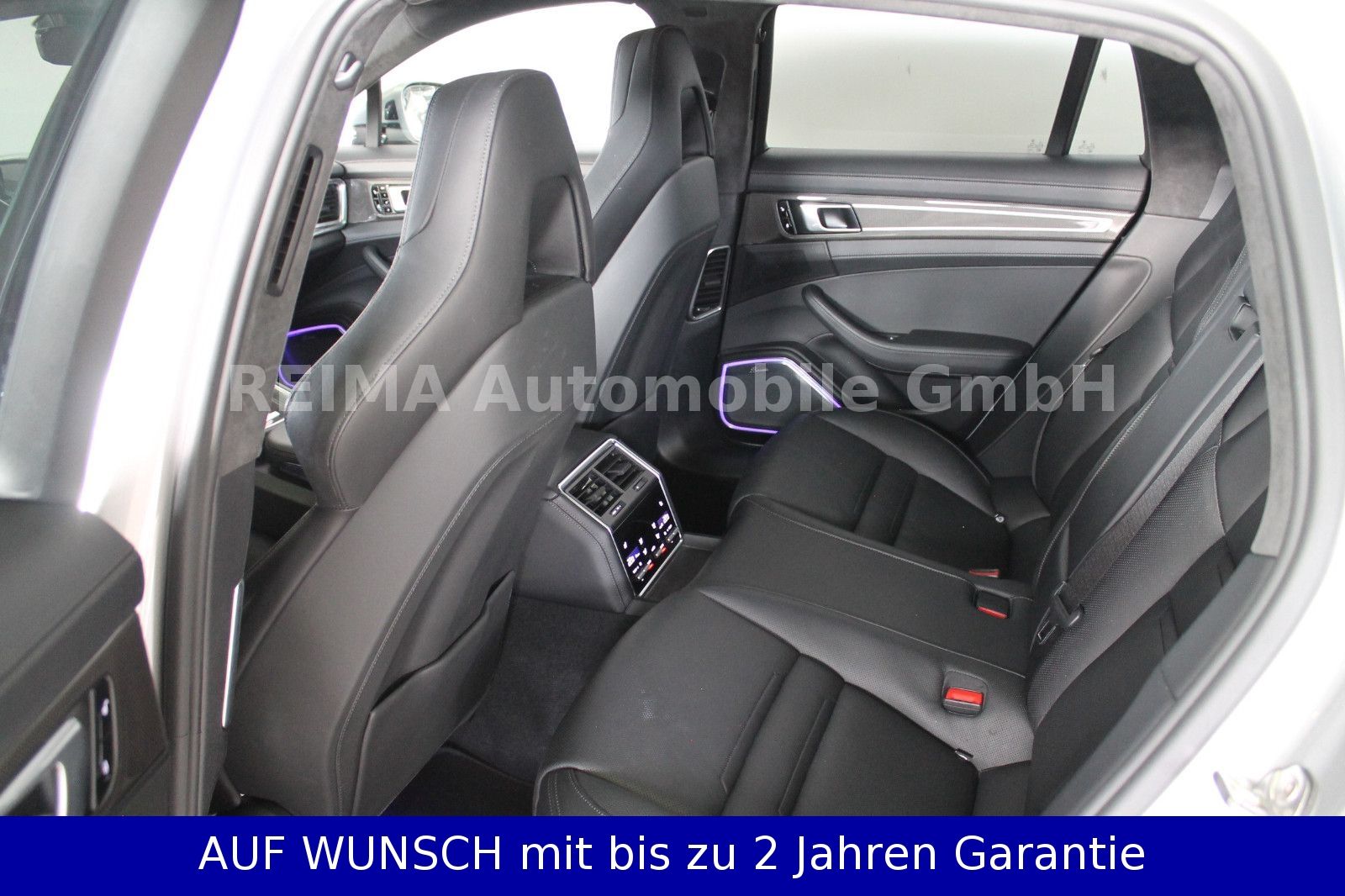 Fahrzeugabbildung Porsche Panamera Sport Turismo Turbo S E-Hybrid, Matrix
