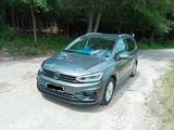 Volkswagen VW Touran R-Line DSG 150 PS 7-Sitzer I AHK I LED