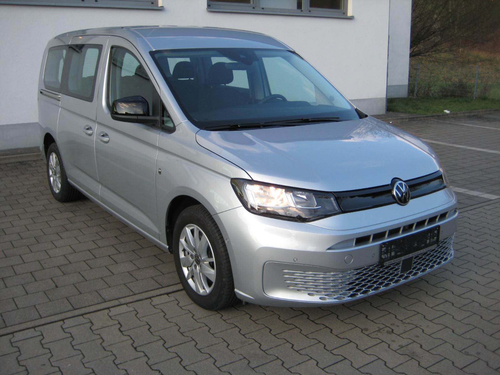 Volkswagen Caddy V Maxi 1.5 TSI-7 Sitze-erst 15 Tkm!!!