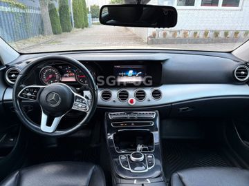 Mercedes E 200 - 6