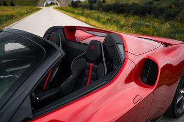 2023 Ferrari 296 GTS — миниатюра 27