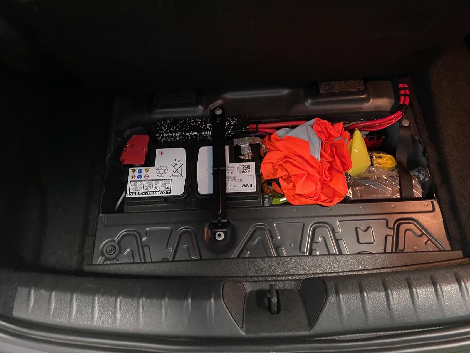 Fahrzeugabbildung BMW 116 1.6 16V KLIMA PDC 2.HAND GARANTIE