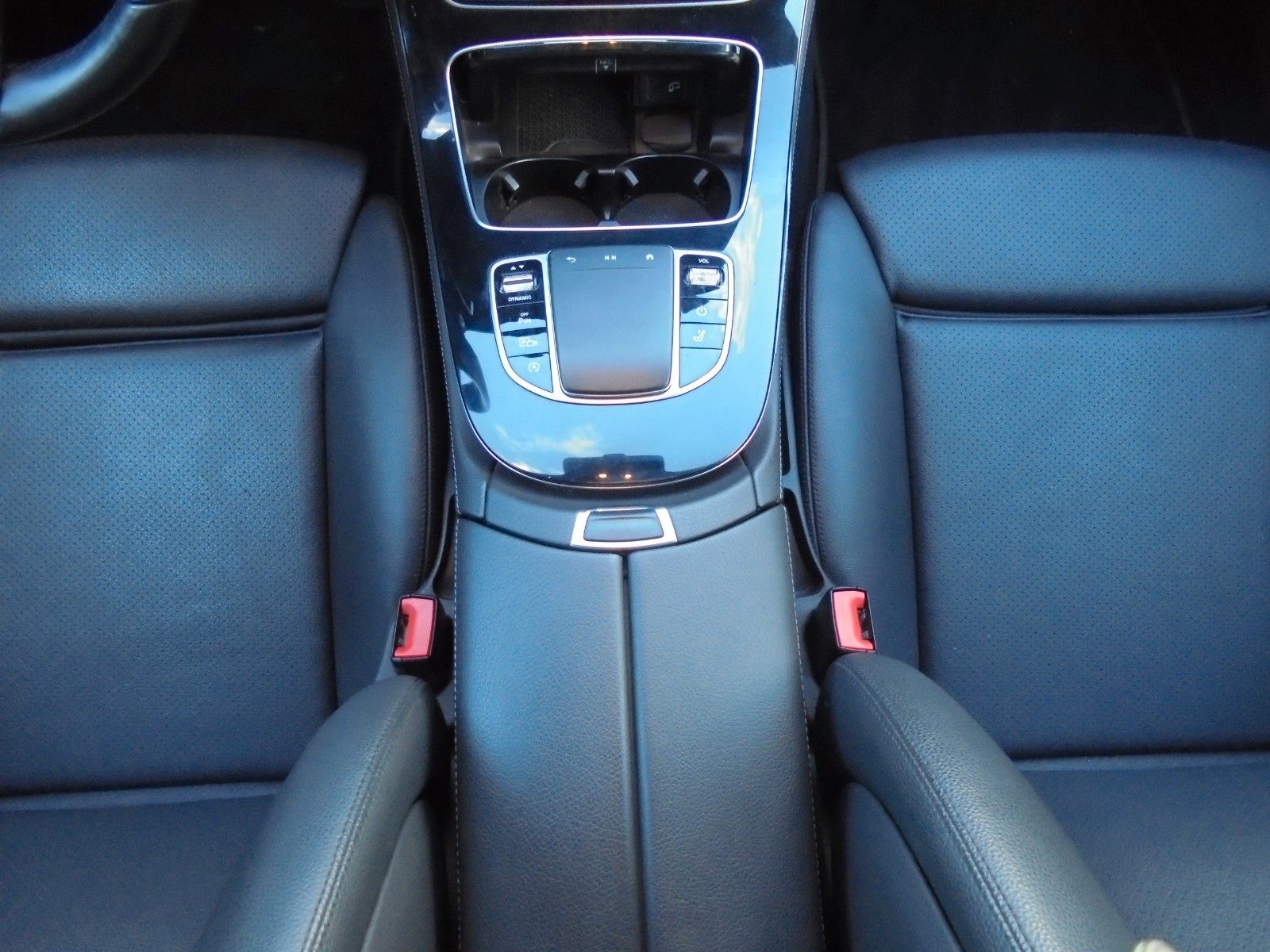 Fahrzeugabbildung Mercedes-Benz E 200 E -Klasse T-Modell E 200 d