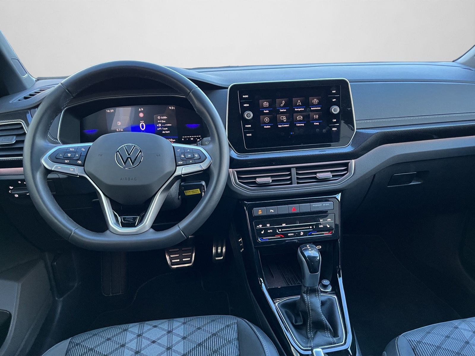 Volkswagen T-Cross - Bild 4