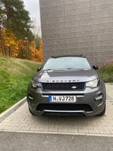 Land Rover Discovery Sport TD4 132kW Automatik 4WD SE SE - Land Rover Discovery Sport von privat