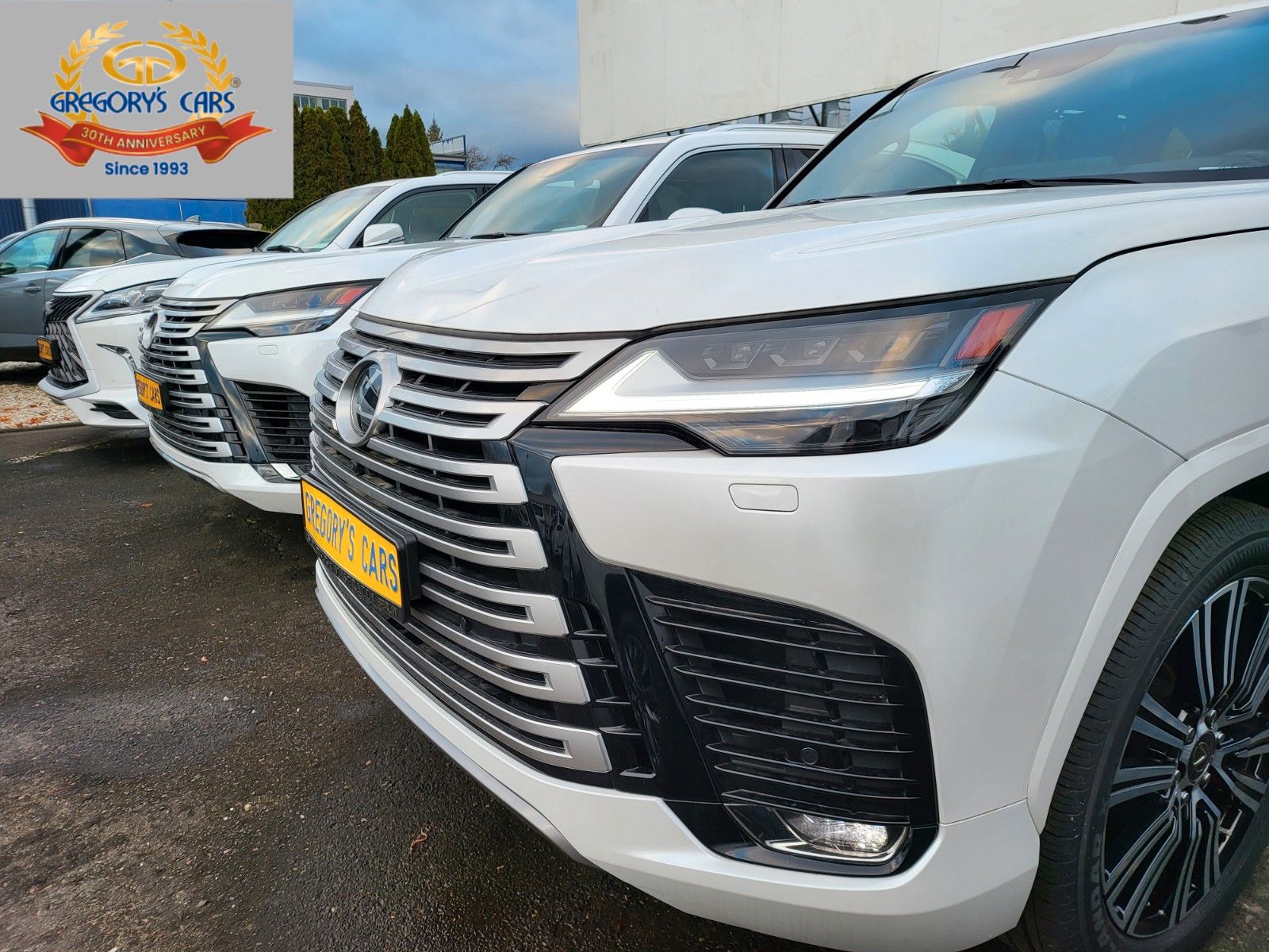 Lexus LX500+2026+FULL+RearTVs+12unitsBERLIN+EUvers&reg imagem 3