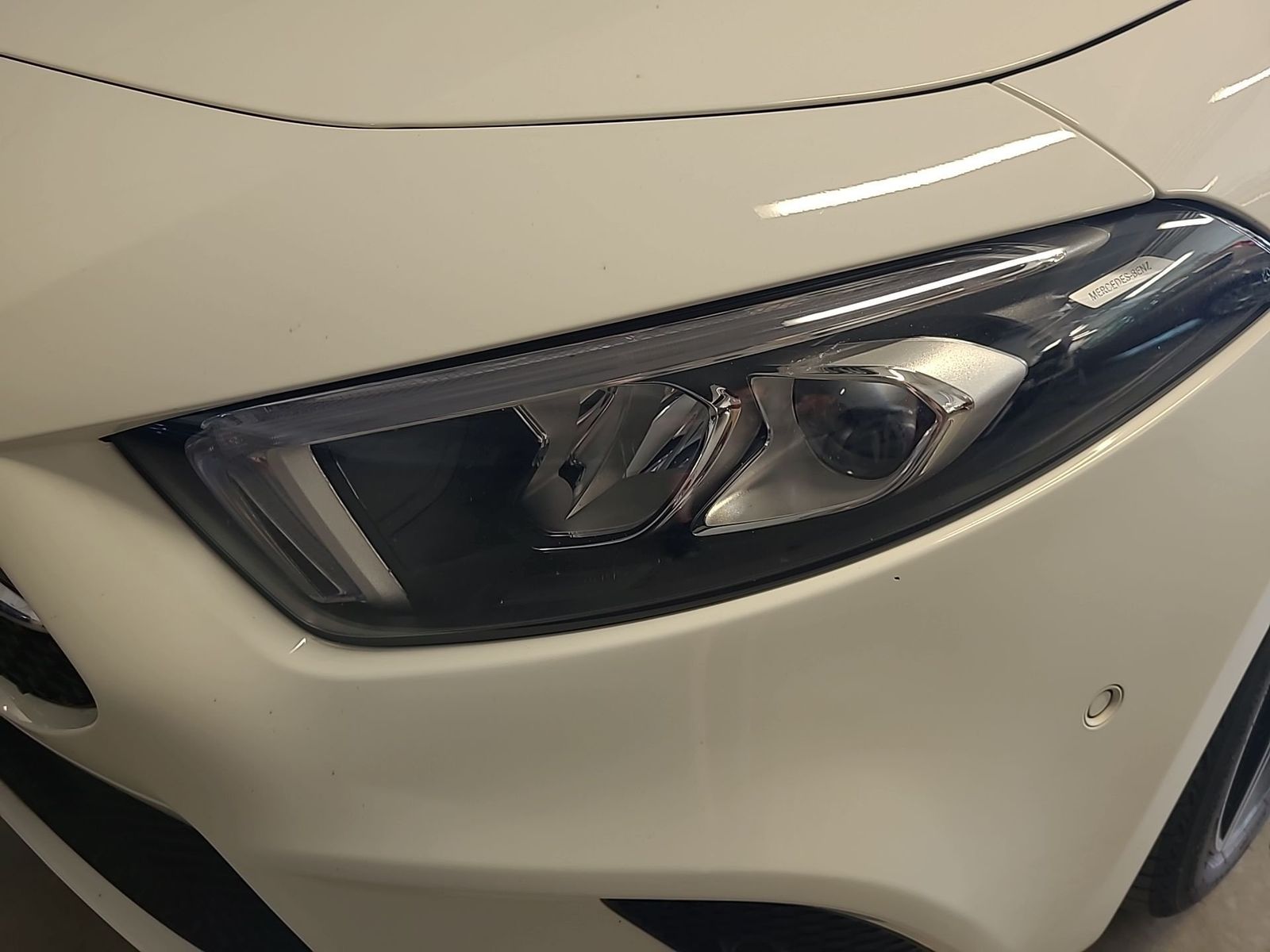 Mercedes-Benz A 180 Business LED KAMERA NAVI SHZ GRA LM foto 5