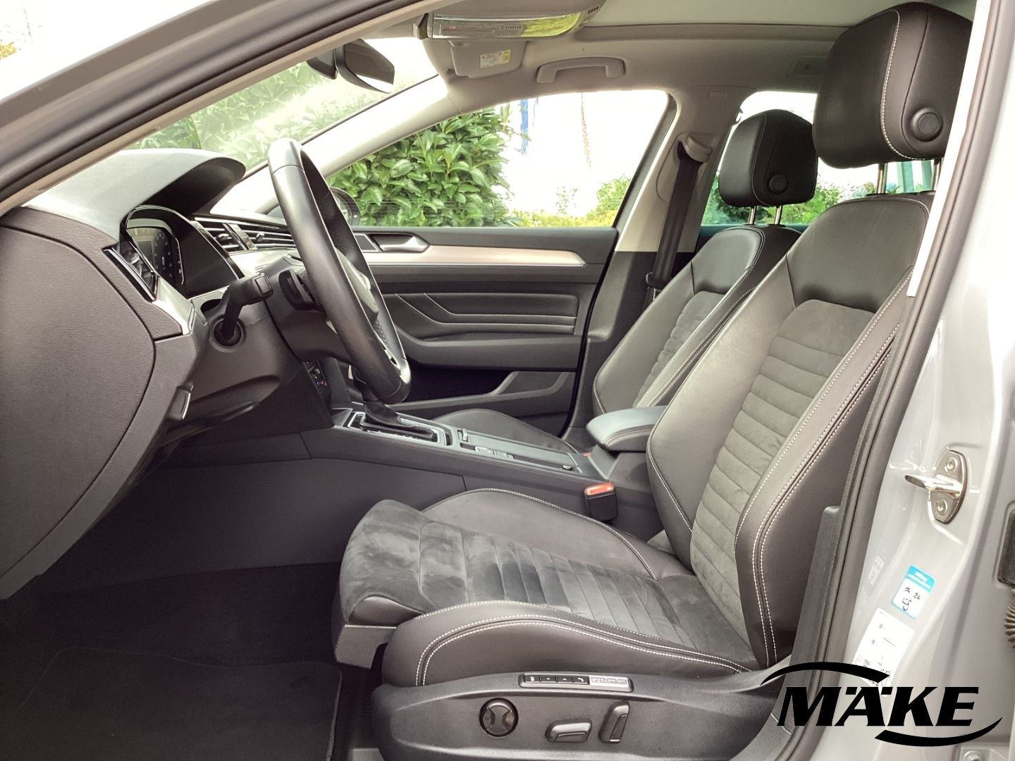Passat Variant Elegance 2.0 TDI DSG 4Motion DCC
