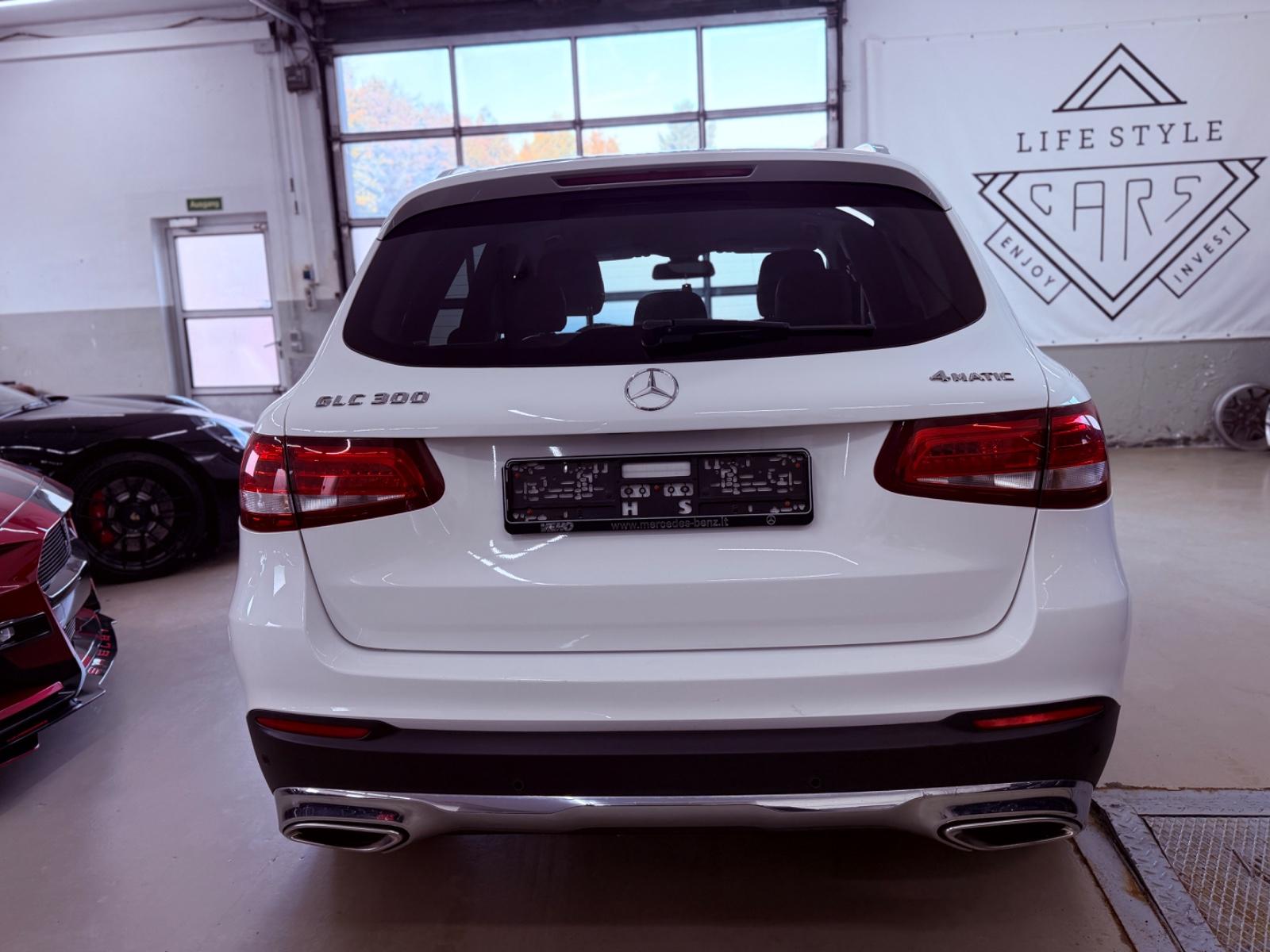 Mercedes-Benz GLC 300 AMG LINE KAMERA