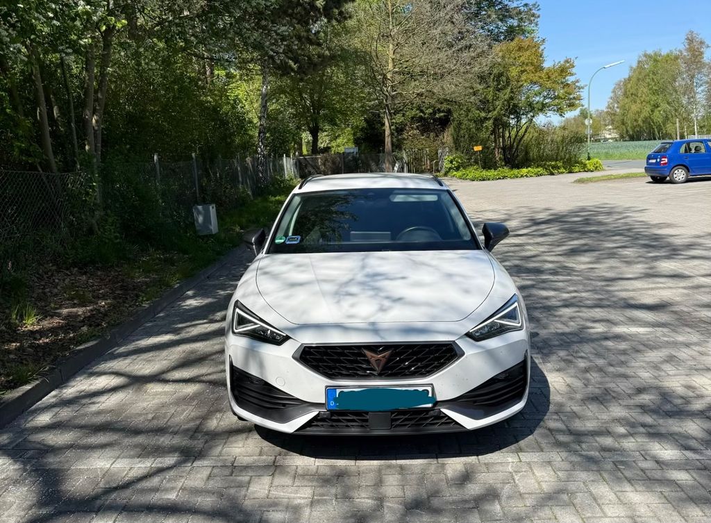 Image of Cupra Leon