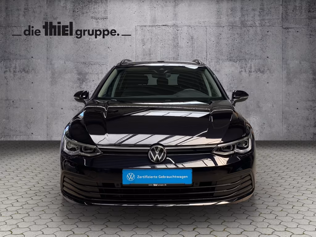 Volkswagen Golf Variant 1.5 TSI Life AHK+LED+PDC+Navi AHK+L