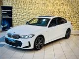 BMW 320i M-SPORTPAKET|1.HD|NAVI|HEAD-UP|SCHIEBEDACH| - BMW 320 Limousine 320i m sportpaket mit Benzin-Antrieb