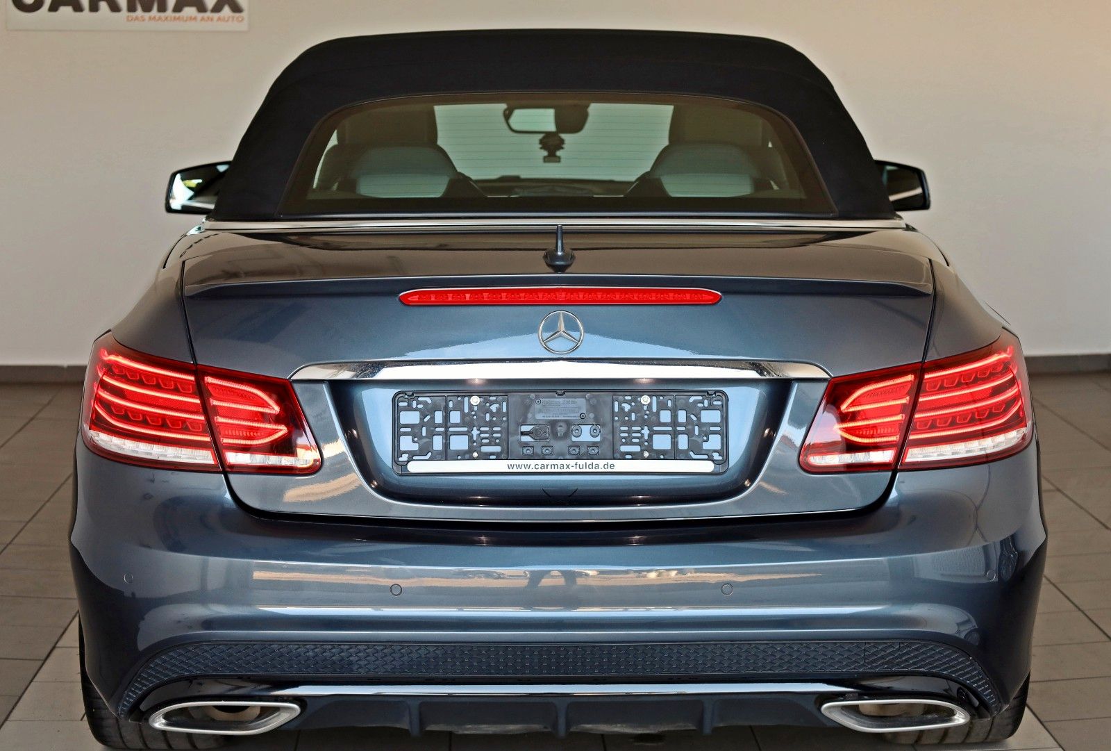 Fahrzeugabbildung Mercedes-Benz E400 Cabrio AMG Line Leder,Navi,LED,H/K,Airscarf