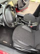 Peugeot 2008 Active PureTech 110 Stop&Start Active - Peugeot 2008 von privat