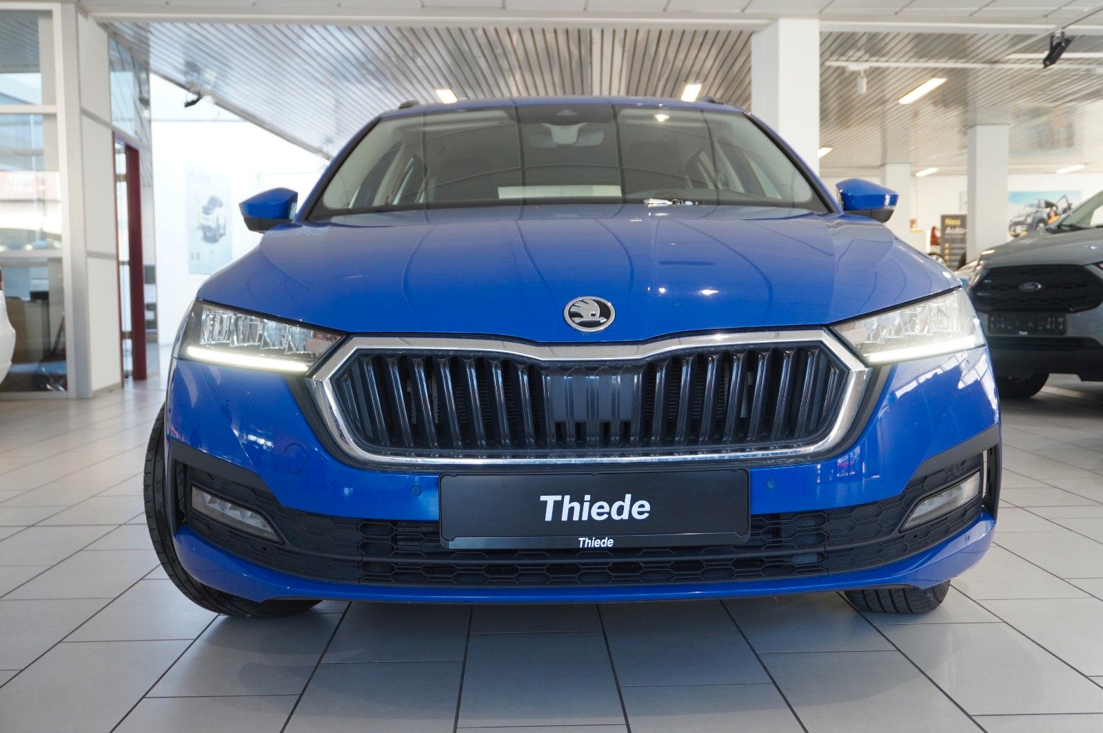 Fahrzeugabbildung SKODA Octavia Combi 2.0 TDI AMBITION DSG NAVI/LED/DAB+