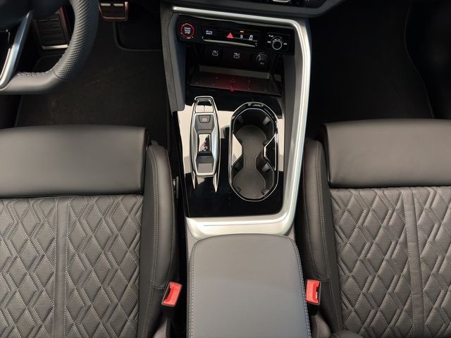 Audi SQ5 - Bild 16