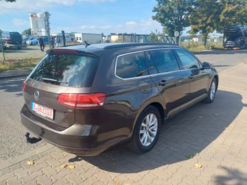 Volkswagen Passat Variant - 2