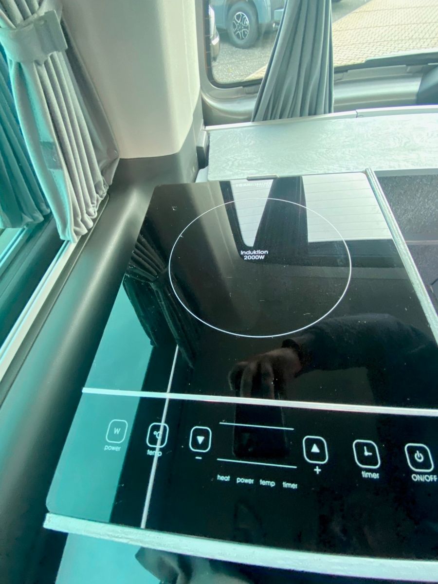 Fahrzeugabbildung Volkswagen T6 Multivan 6.1 Trendline *Camping*Markise*Navi*