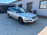 Volkswagen Passat 1.6 - Baustellenfahrzeug / Basis / ...