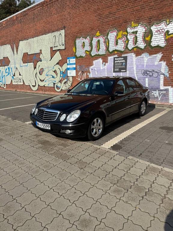 Mercedes-Benz E 280