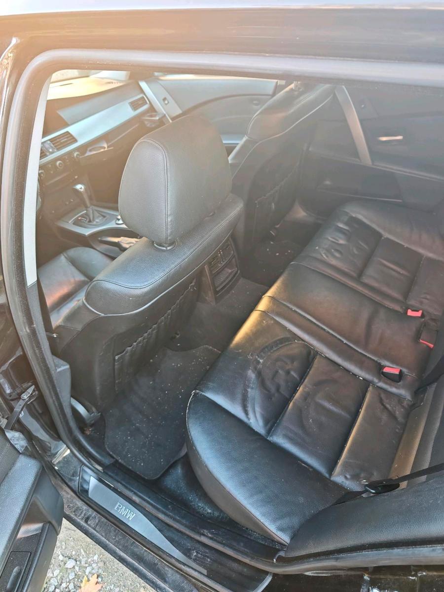 BMW 525 2005 — photo 11