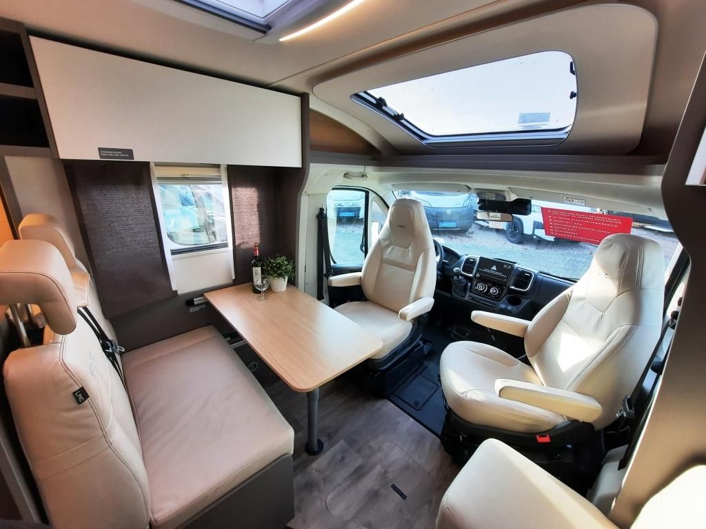 Fahrzeugabbildung LMC Tourer T 663 G 70 Jahre Sie sparen 7.731,- €