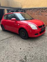 Suzuki SUZUKI SWIFT - gebrauchte Suzuki Swift aus dem Jahr 2005