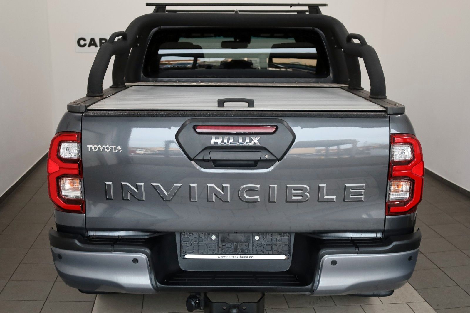 Fahrzeugabbildung Toyota Hilux Double Cab Invincible,ACC, Navi,Rollo, AHK