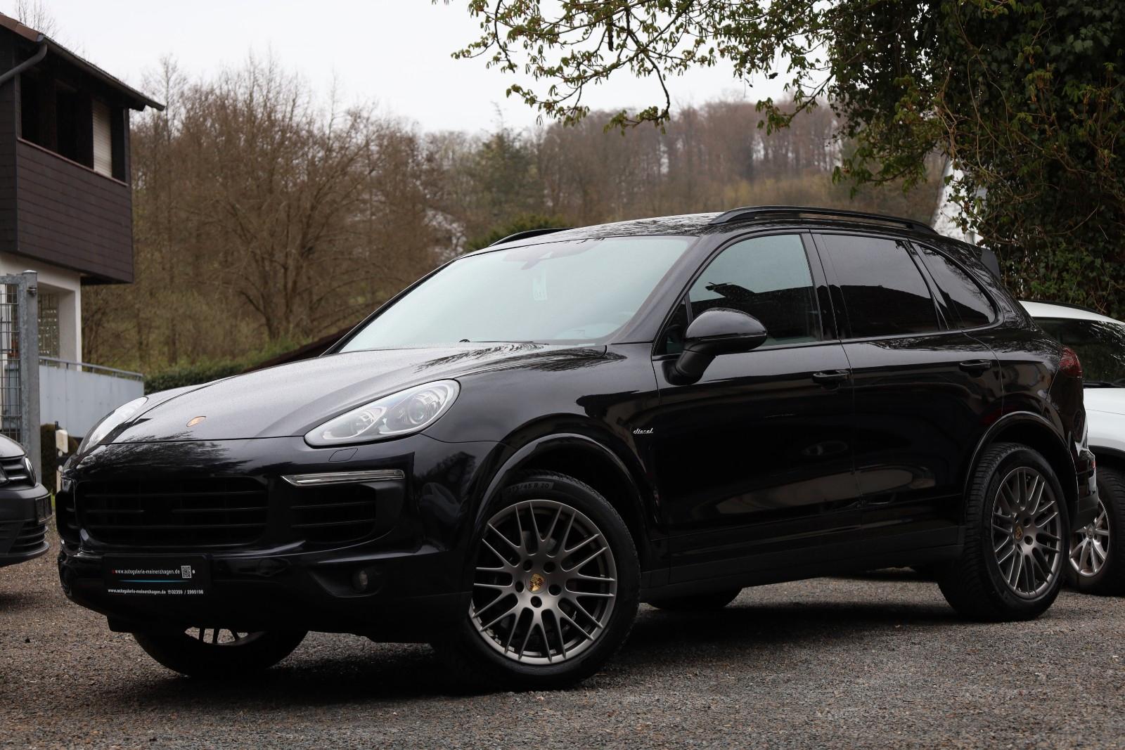 Porsche Cayenne Diesel Platinum Edition BOSE PANO LUFT A