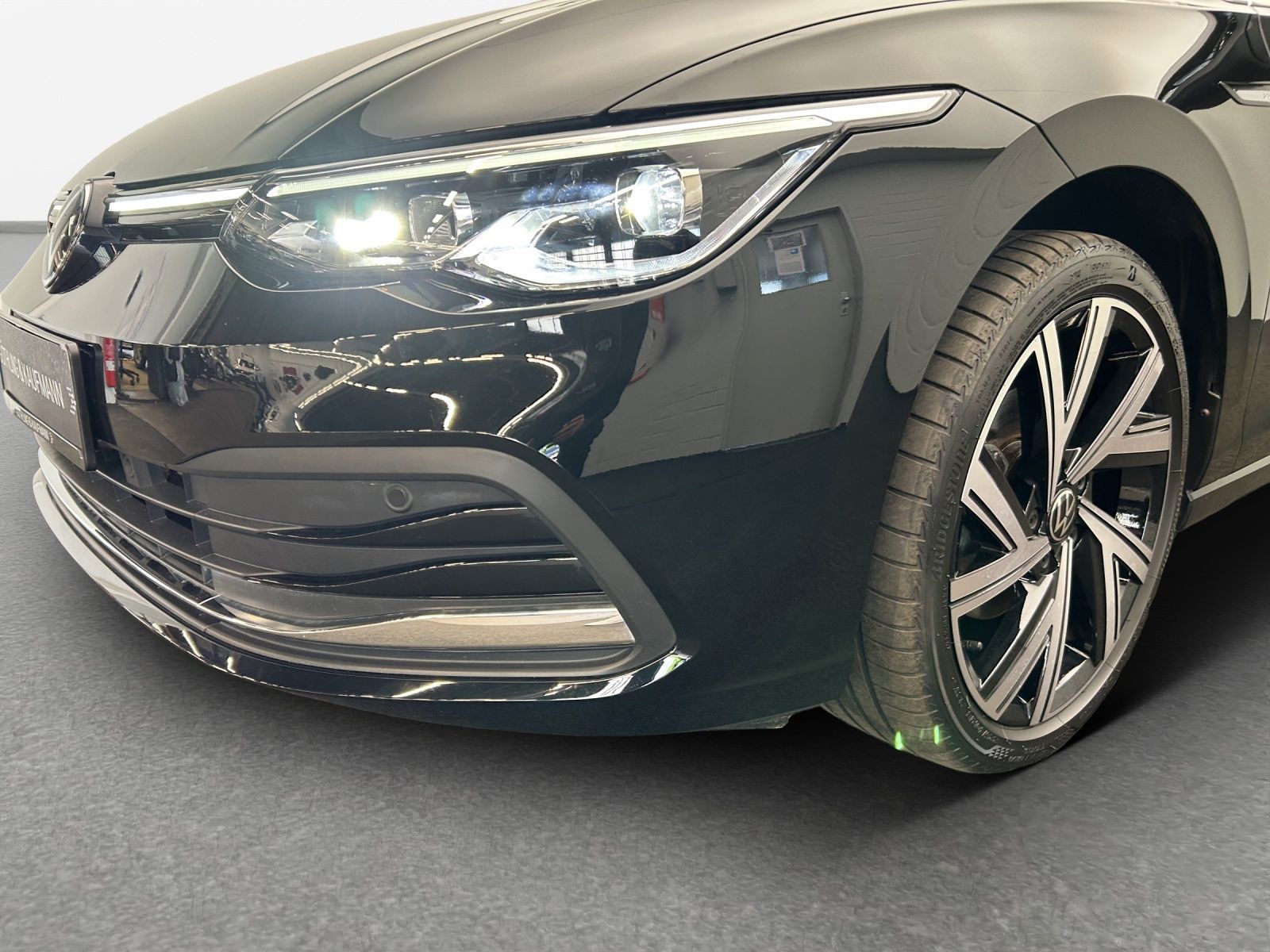 Volkswagen Golf - Bild 13