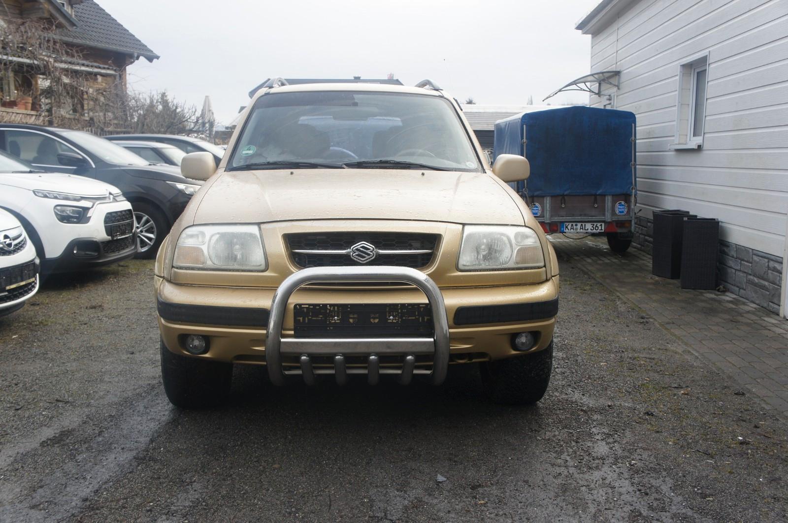 Suzuki Grand Vitara 2.5 V6