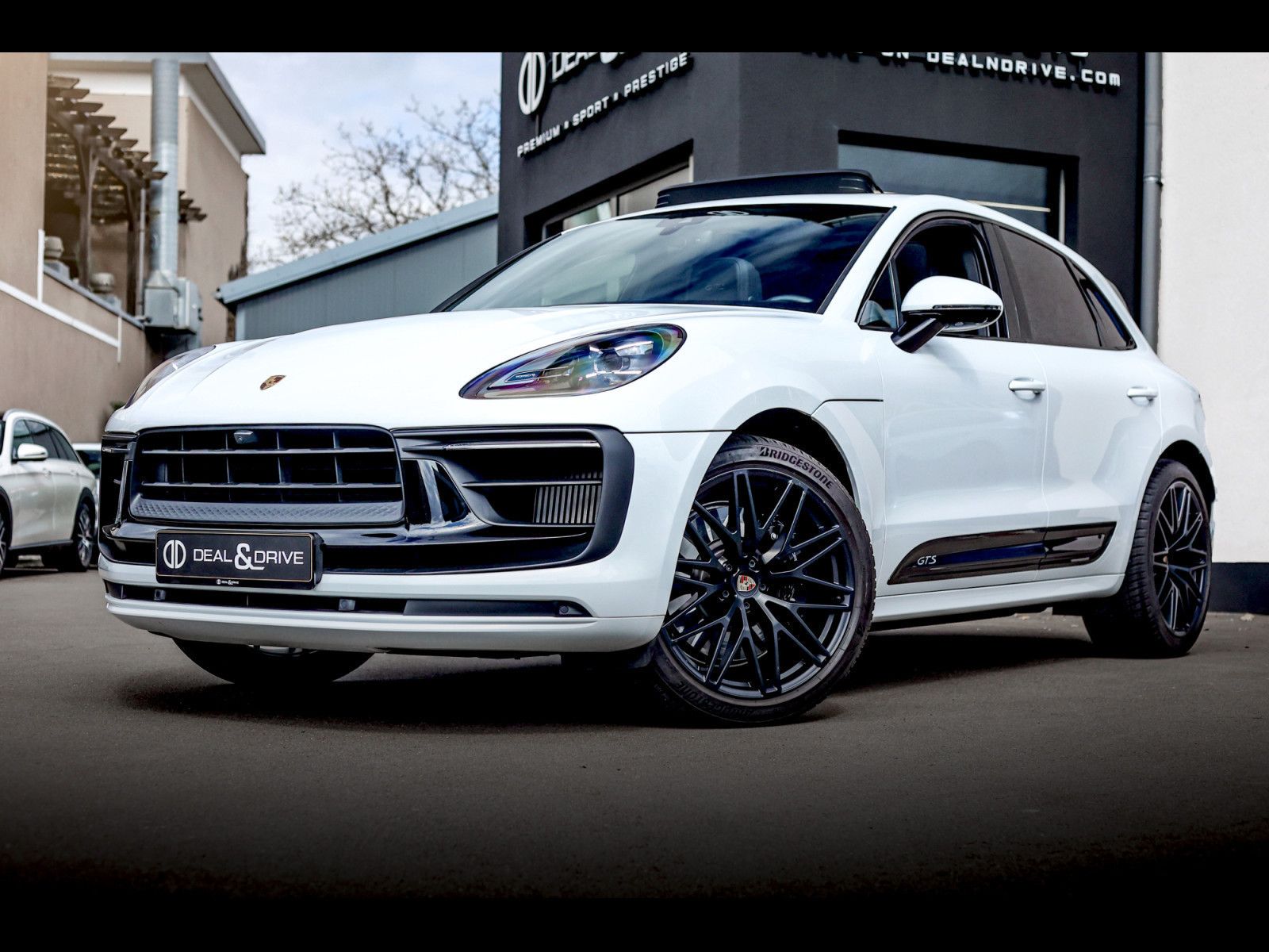 Porsche Macan III GTS PDK°CARRARA WHITE°CHRONO°BOSE°360
