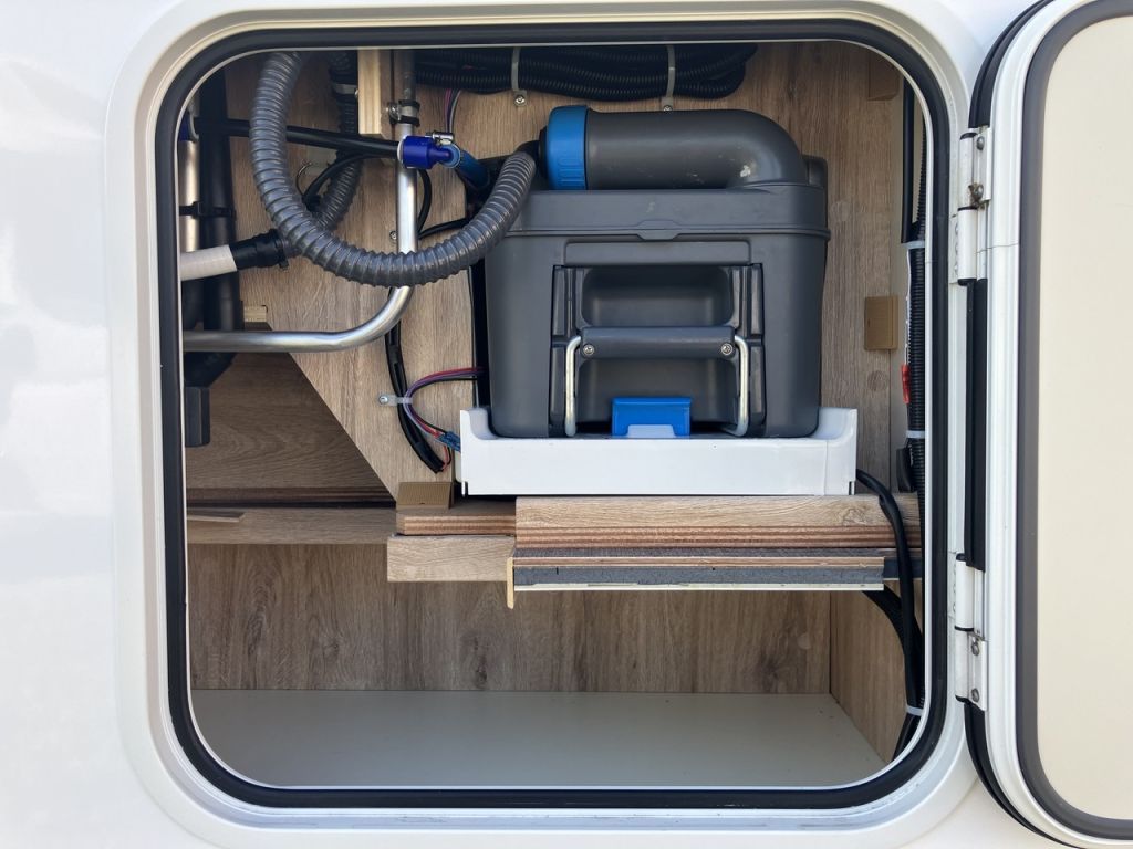 Fahrzeugabbildung Eura Mobil Profila T 696 EB YoungStar
