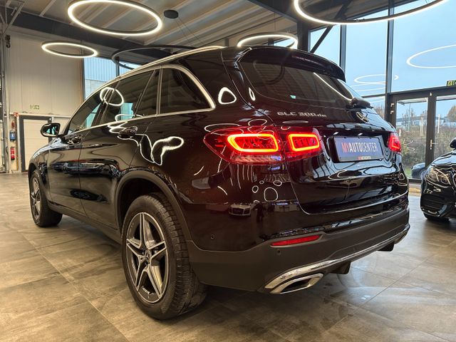 Mercedes-Benz GLC 300 de 4Matic *1. Hand*AHK*Klima*SHZ*LED*Nav